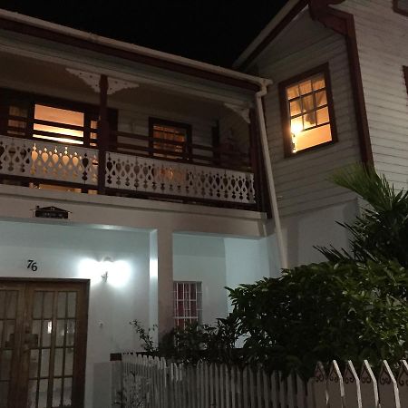 Coningsby Inn Belize City Extérieur photo