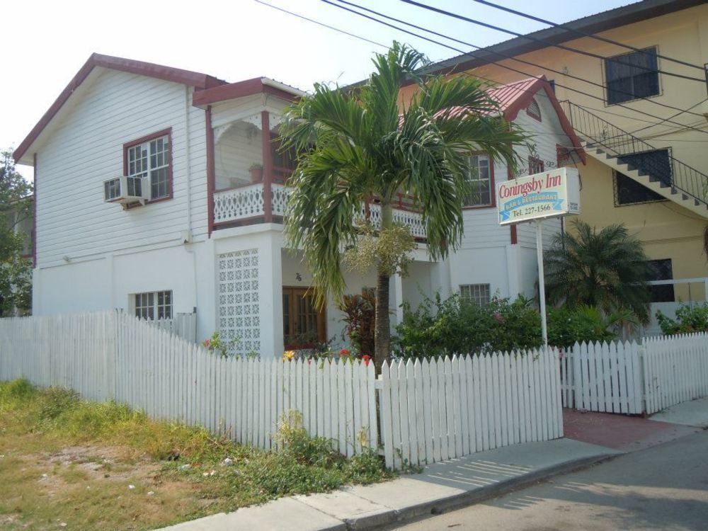 Coningsby Inn Belize City Extérieur photo