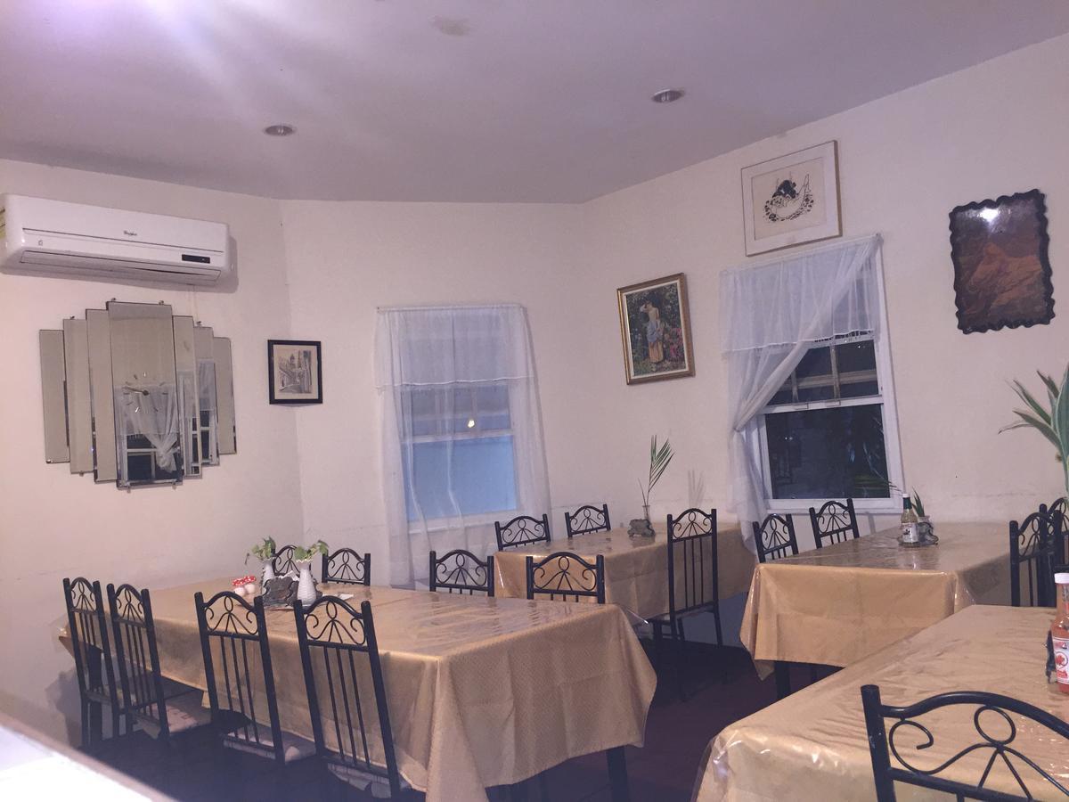 Coningsby Inn Belize City Extérieur photo
